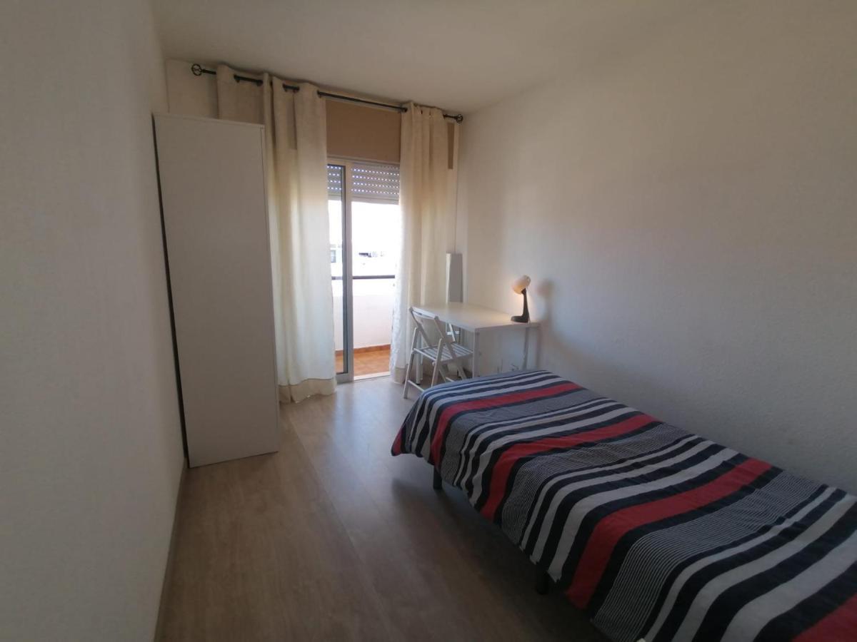 Apartment Poeta Aleixo In Фару Экстерьер фото
